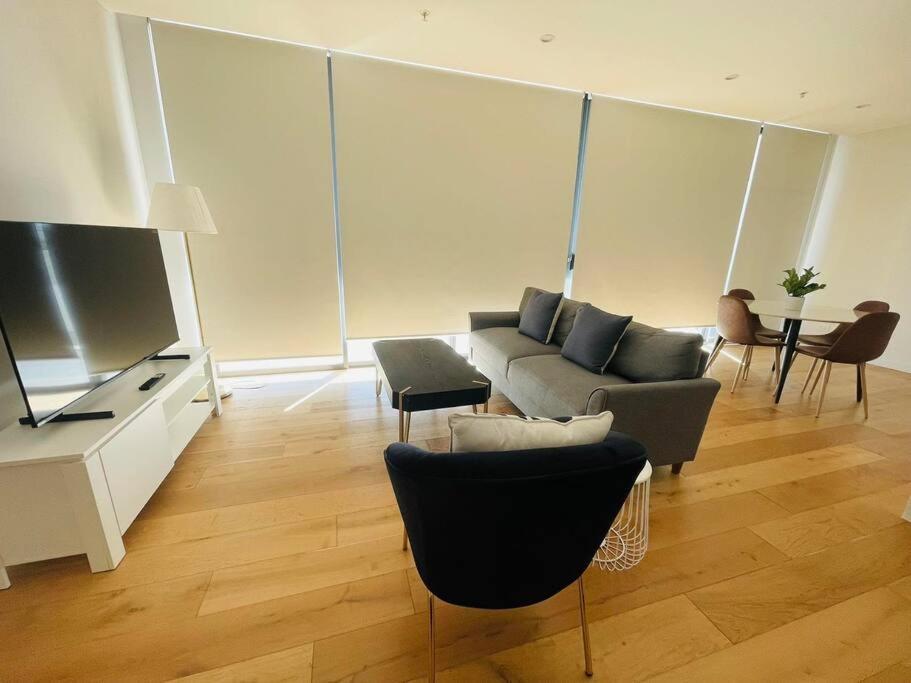 Spr Service Chatswood 2 Bedrooms 3 Beds Apartment *
